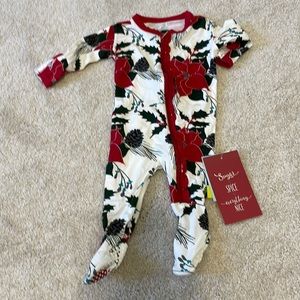 Kicker Pants Ruffle Footie with Zipper